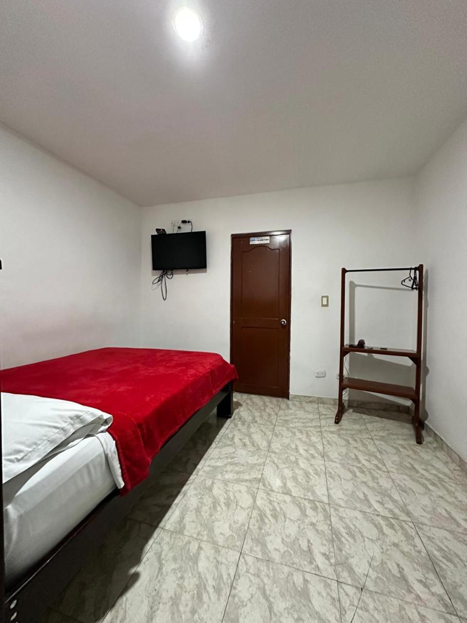 Plaza Real 3*